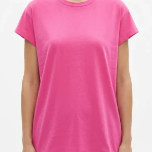 Camiseta Absolute Cashmere Tricia Rosa Fluor