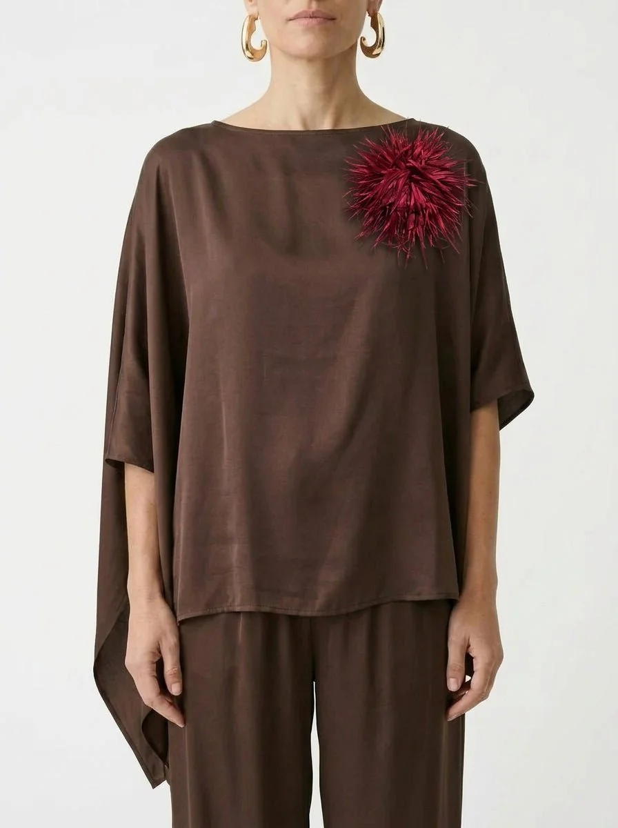 Broche Sissi Otto Style Plumas Burdeos - Imagen 3