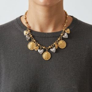 Collar Il Baco Da Seta Medallitas y Corazones