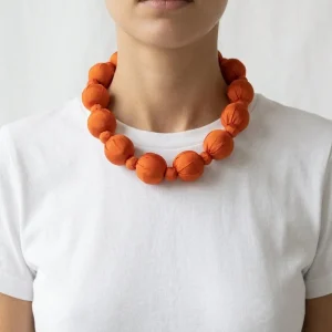 Collar Il Baco Da Seta Linh Naranja