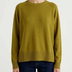 Jersey Solo Tre Cuello Redono  Oliva