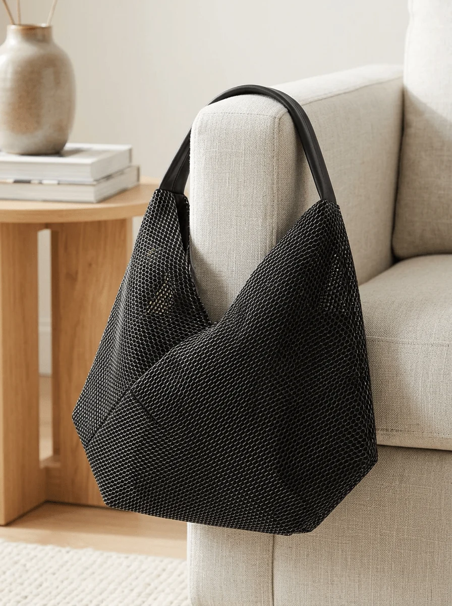 Bolso In·Zu Bevel Red Negro - Imagen 3