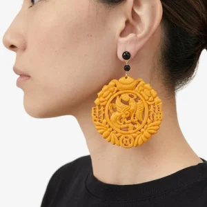 Pendientes Fabrizio Marcantelli Medallón Tallado Dragon Imperial Mostaza