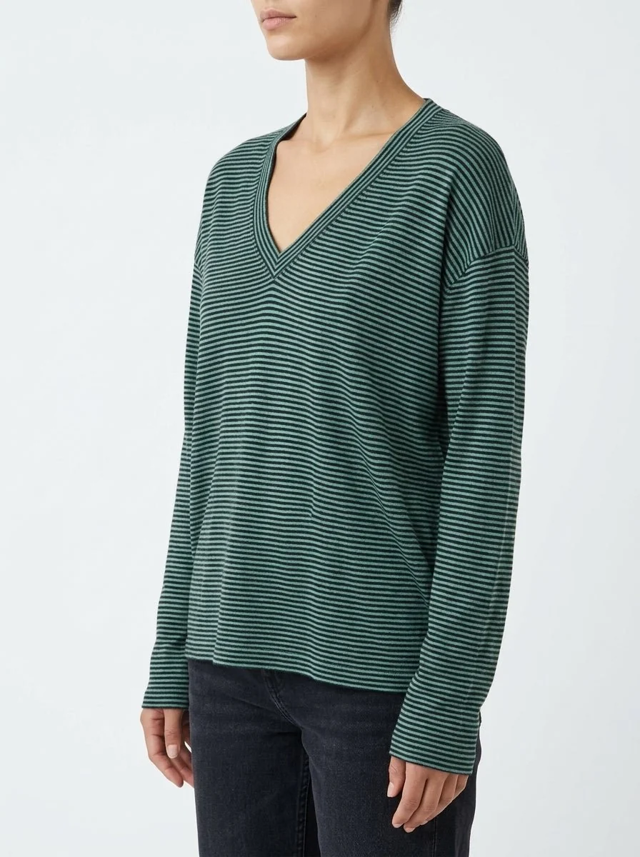 Camiseta Universel Pico Rayas Verde - Imagen 3