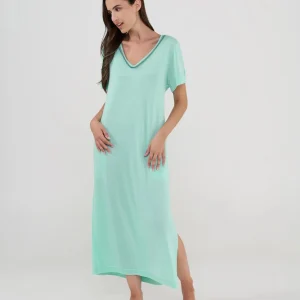 Vestido largo manga corta verde cuello pico flecos